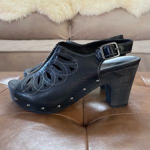 Dansko Rowena Slingback Heel Clogs